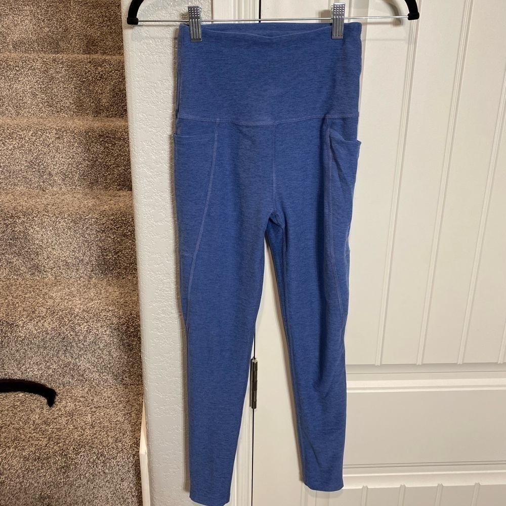 Beyond yoga light blue color yoga pants leggings - Picture 2 of 7